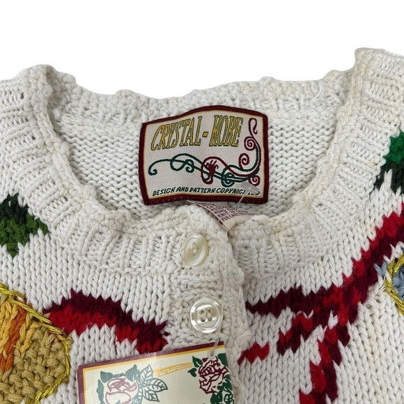 Crystal Kobe Retro Christmas Hand Knit Sweater Size M NWT Poinsettia Chunky - Picture 8 of 14